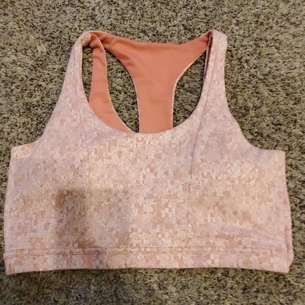 Sports bra